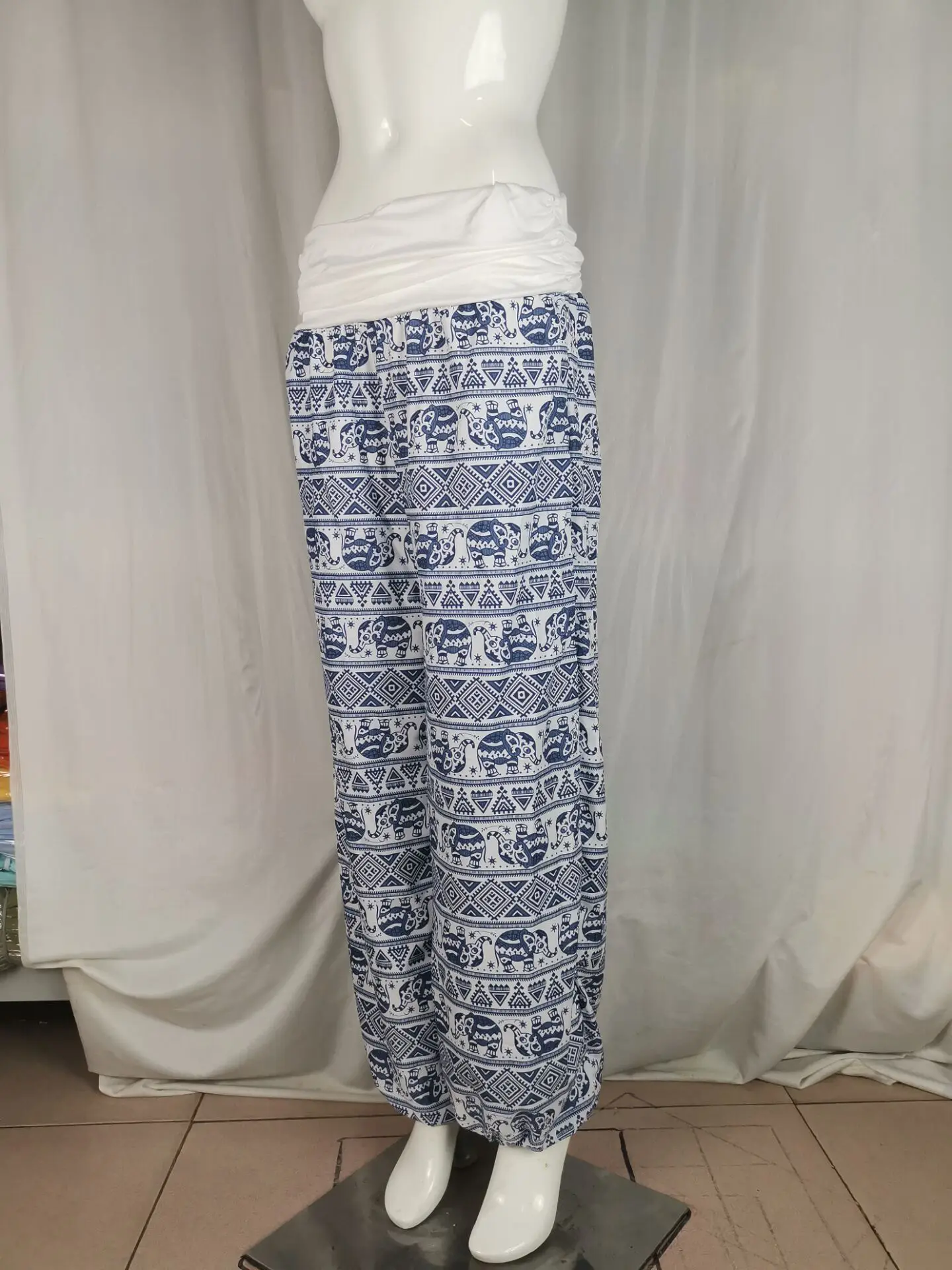 2026 Women's Fashion Elephant Print Yoga Low Waist Long Pants Loose Bloomer Trousers Bohemian Beach Trousers Vintage Harem Pants