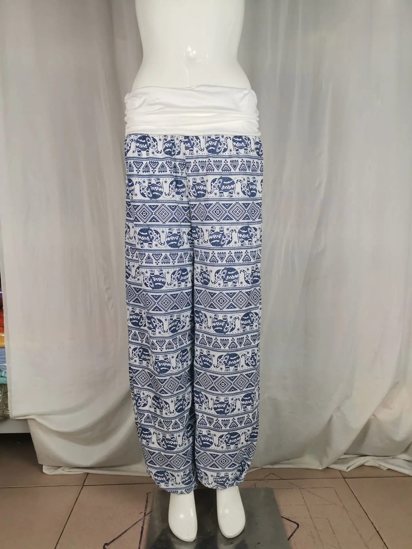 2026 Women's Fashion Elephant Print Yoga Low Waist Long Pants Loose Bloomer Trousers Bohemian Beach Trousers Vintage Harem Pants