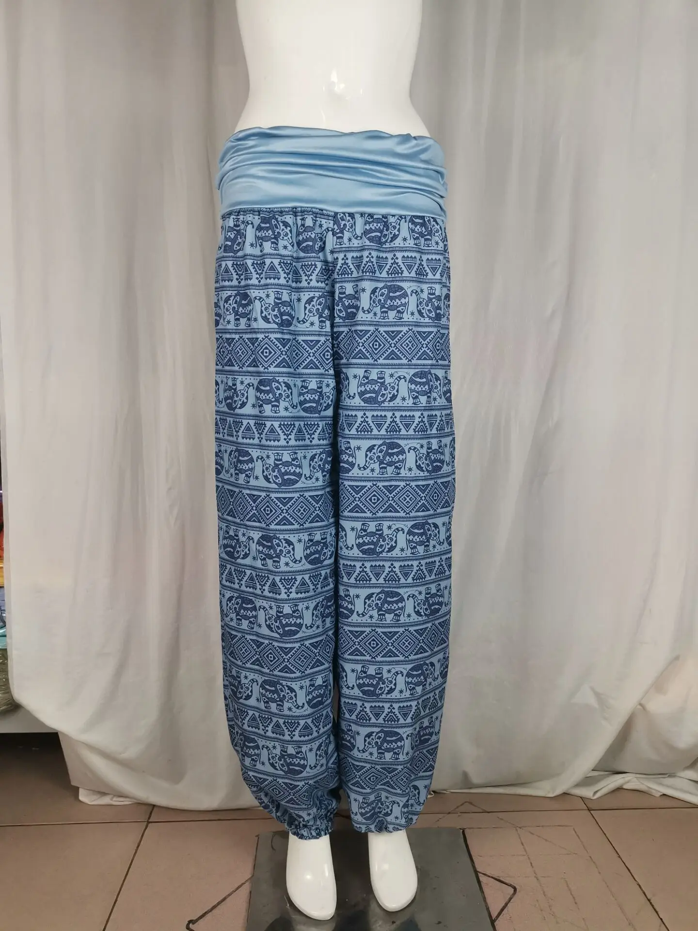 2026 Women's Fashion Elephant Print Yoga Low Waist Long Pants Loose Bloomer Trousers Bohemian Beach Trousers Vintage Harem Pants