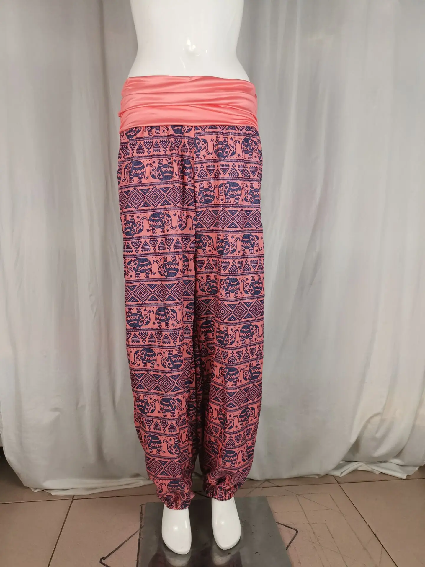 2026 Women's Fashion Elephant Print Yoga Low Waist Long Pants Loose Bloomer Trousers Bohemian Beach Trousers Vintage Harem Pants