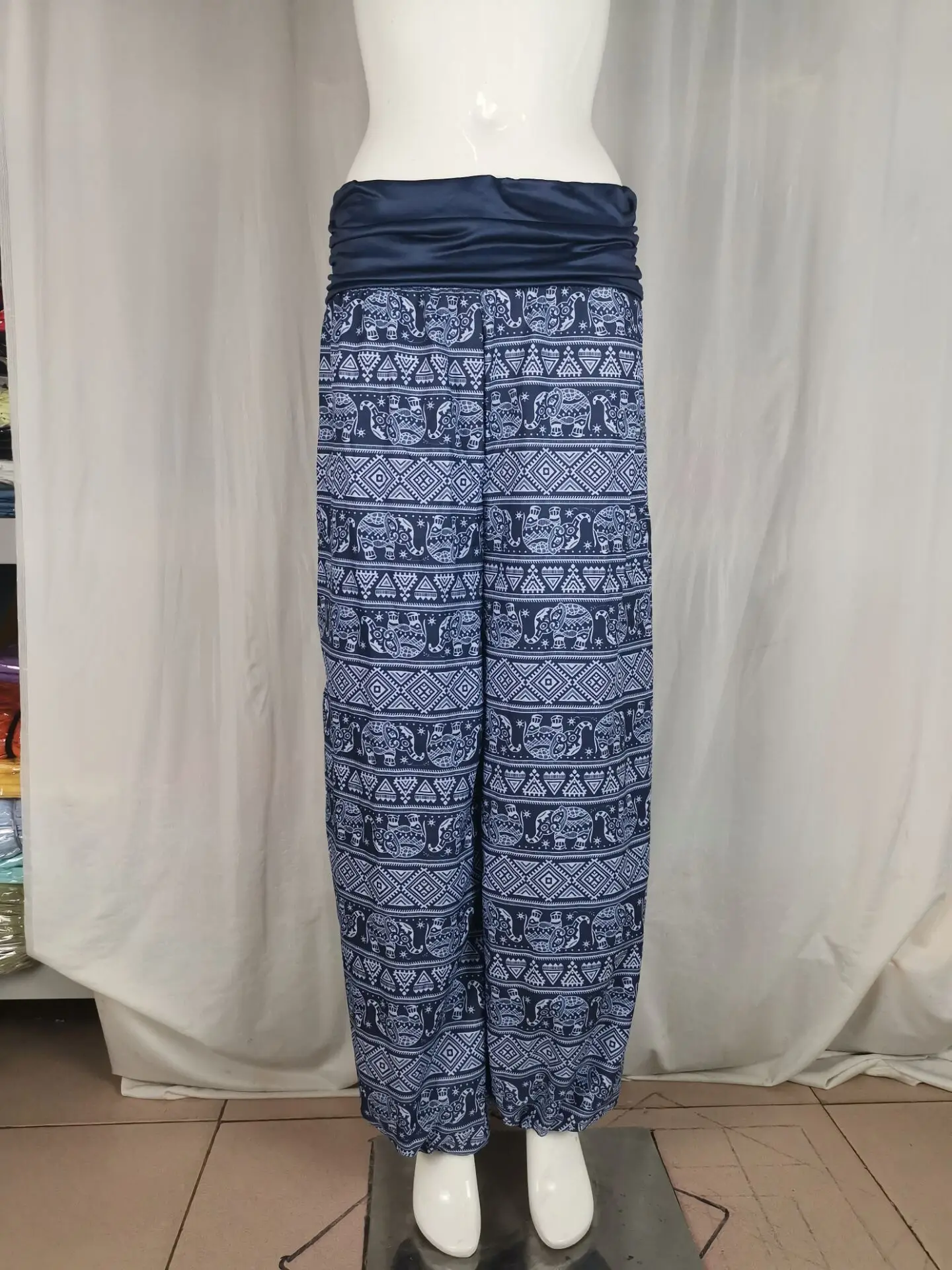 2026 Women's Fashion Elephant Print Yoga Low Waist Long Pants Loose Bloomer Trousers Bohemian Beach Trousers Vintage Harem Pants