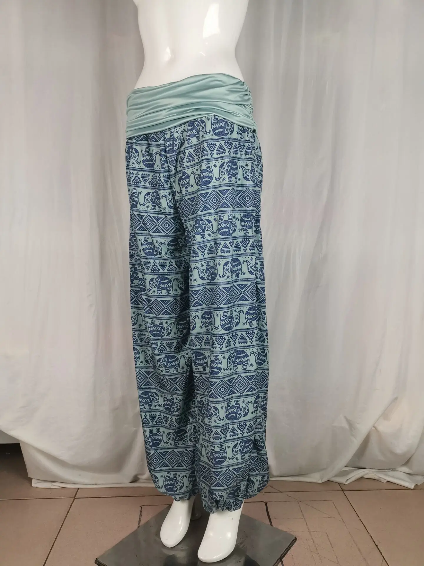 2026 Women's Fashion Elephant Print Yoga Low Waist Long Pants Loose Bloomer Trousers Bohemian Beach Trousers Vintage Harem Pants