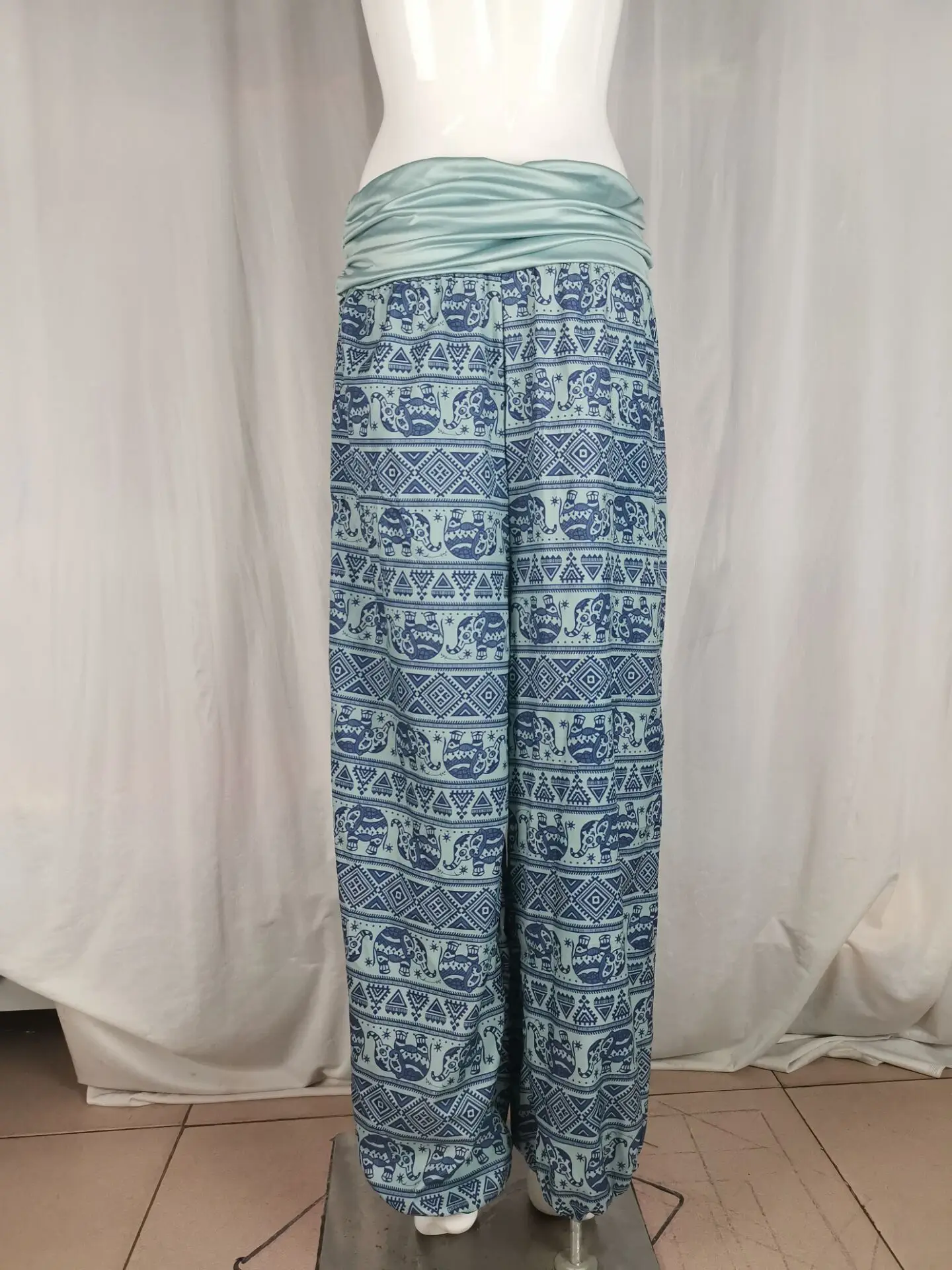 2026 Women's Fashion Elephant Print Yoga Low Waist Long Pants Loose Bloomer Trousers Bohemian Beach Trousers Vintage Harem Pants