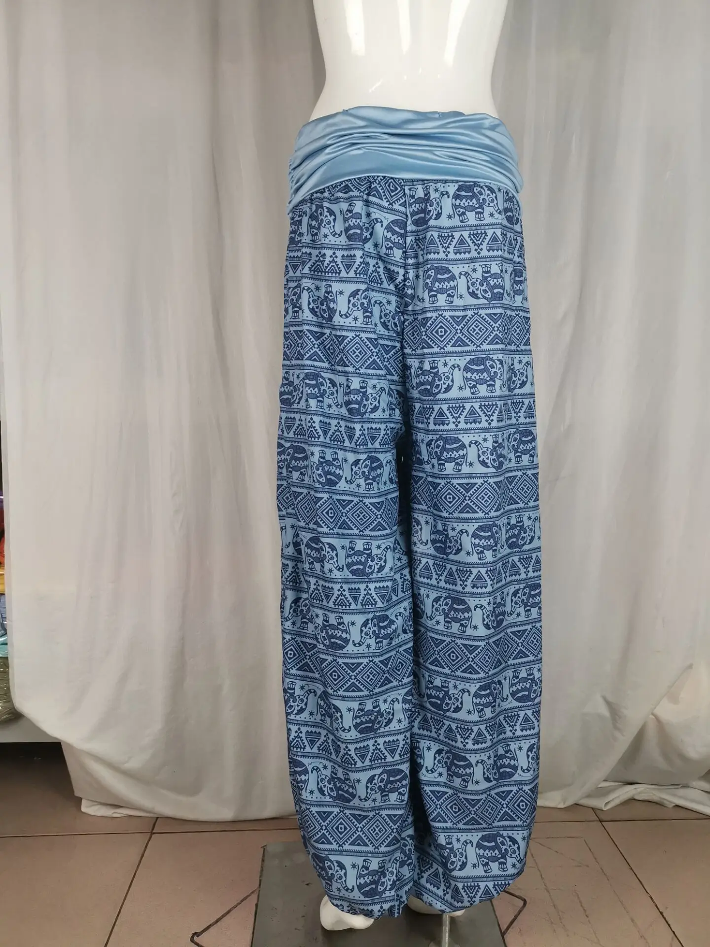 2026 Women's Fashion Elephant Print Yoga Low Waist Long Pants Loose Bloomer Trousers Bohemian Beach Trousers Vintage Harem Pants
