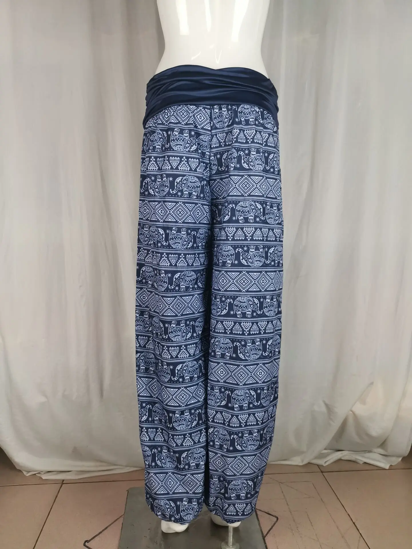 2026 Women's Fashion Elephant Print Yoga Low Waist Long Pants Loose Bloomer Trousers Bohemian Beach Trousers Vintage Harem Pants