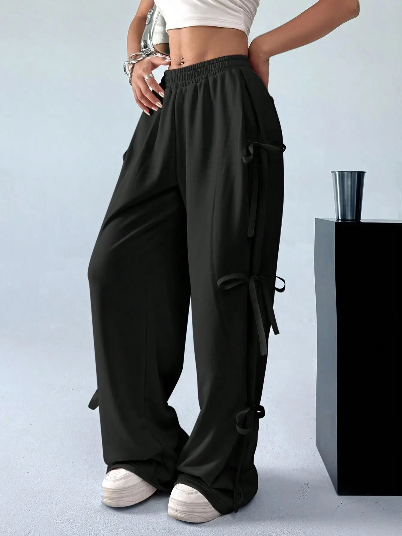Spring wide leg sports pants, loose straight leg casual pants, comfortable stripes, trendy prints for men and women