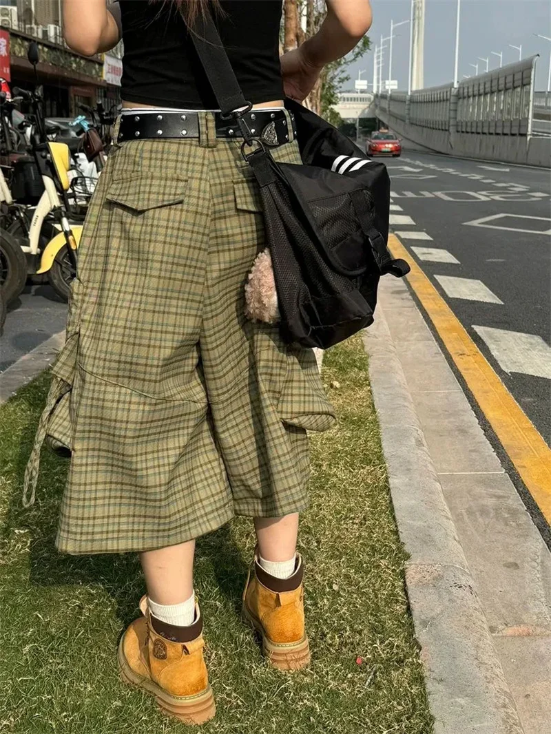 Street Plaid Large Pocket Workwear Cropped Pants for men Women 2025 Summer New Loose American Style Trendy Brand Wide Leg Pants