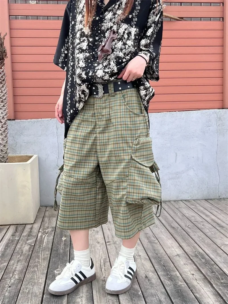 Street Plaid Large Pocket Workwear Cropped Pants for men Women 2025 Summer New Loose American Style Trendy Brand Wide Leg Pants
