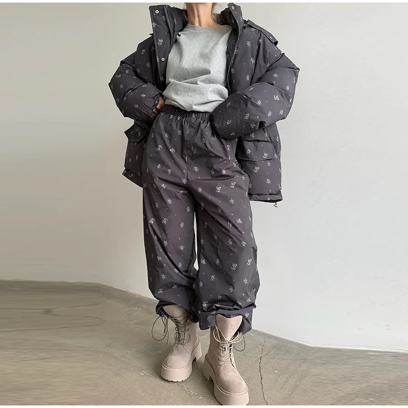 Women Vertical Stripe Puffer 2 Piece Set Hooded Zip‑Up Padded Jacket Elastic Waist Long Pants 2026 Winter Warm Cotton Streetwear
