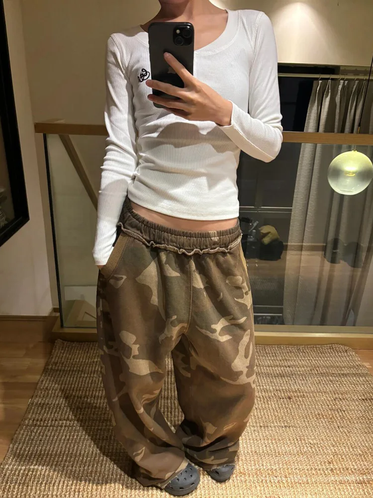 Hip Hop Y2k Women Pants Army Green Camouflage Loose Sweatpants Stylish Street Straight Leg Sweatpants Harajuku Retro Streetwear