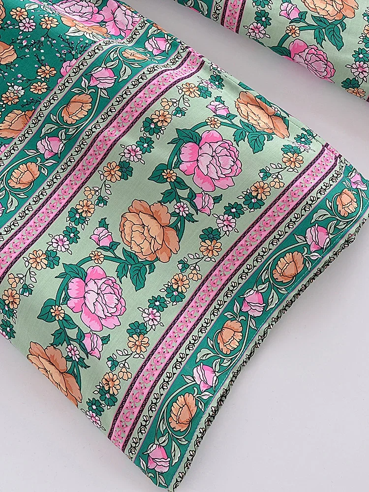 Boho Queens Women Wild Floral Print Bohemian Wide Leg Pant Ladies Mid Waist Loose Rayon Vacation Boho Pants Oversize Trousers