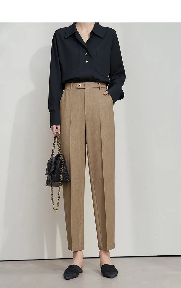 AMII Woman Pants 2026 Autumn Autumn Woman Loose Casual Fashion Simple Nine Point Trousers Black Blended Pleated Pants 12611025