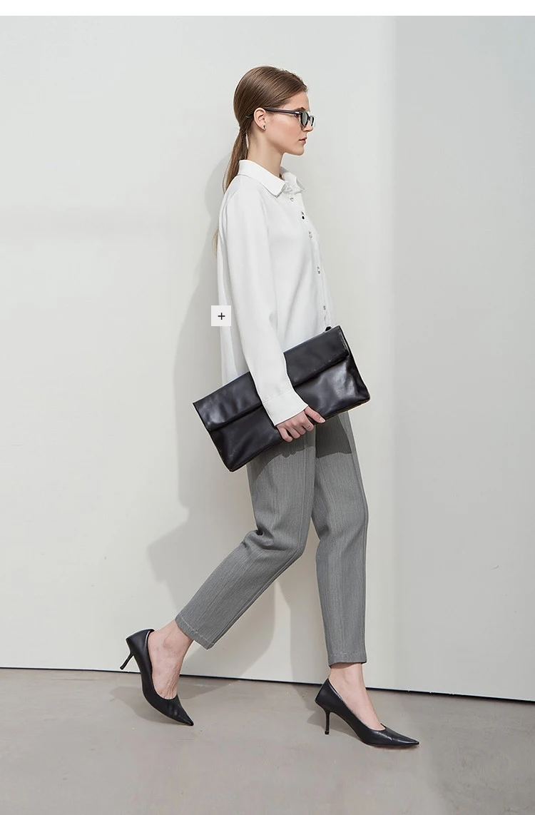 AMII Woman Pants 2026 Autumn Autumn Woman Loose Casual Fashion Simple Nine Point Trousers Black Blended Pleated Pants 12611025
