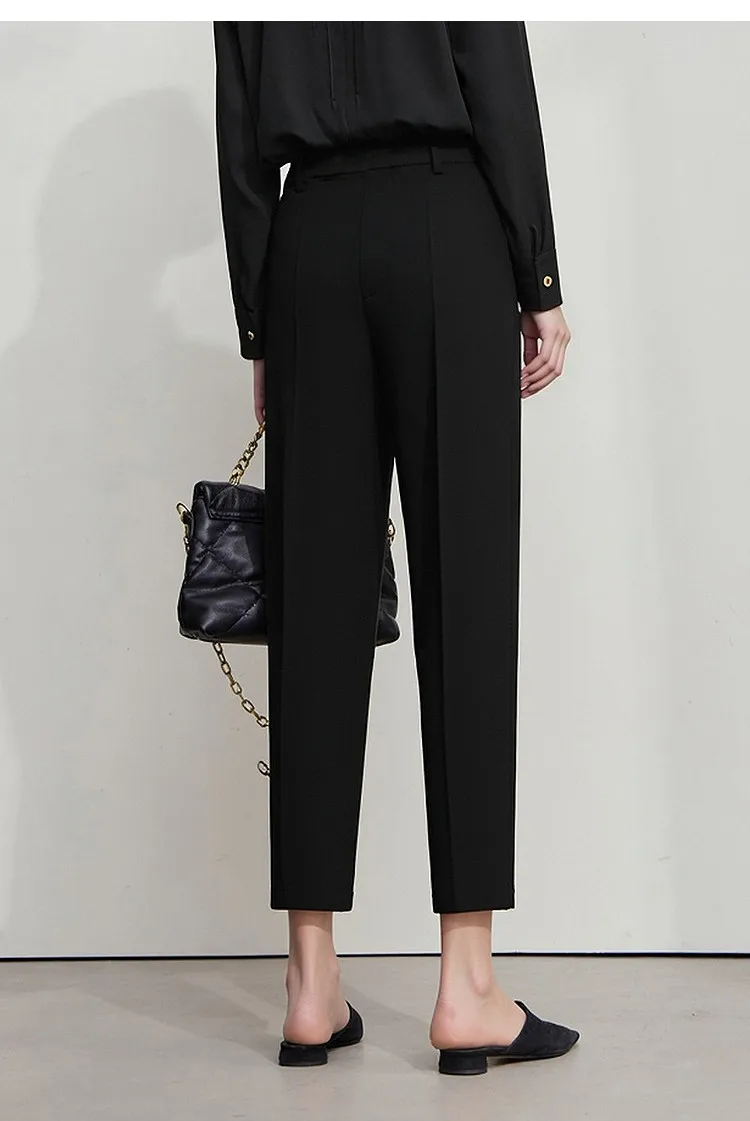 AMII Woman Pants 2026 Autumn Autumn Woman Loose Casual Fashion Simple Nine Point Trousers Black Blended Pleated Pants 12611025