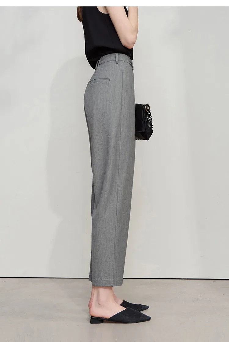 AMII Woman Pants 2026 Autumn Autumn Woman Loose Casual Fashion Simple Nine Point Trousers Black Blended Pleated Pants 12611025