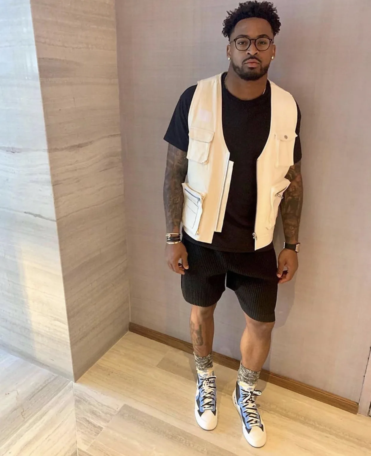 ISSEY 2026 New Arrival Japan Miyake Pleated Shorts Draped High-Street Loose Straight-Leg Drawstring Cropped Pants for Men