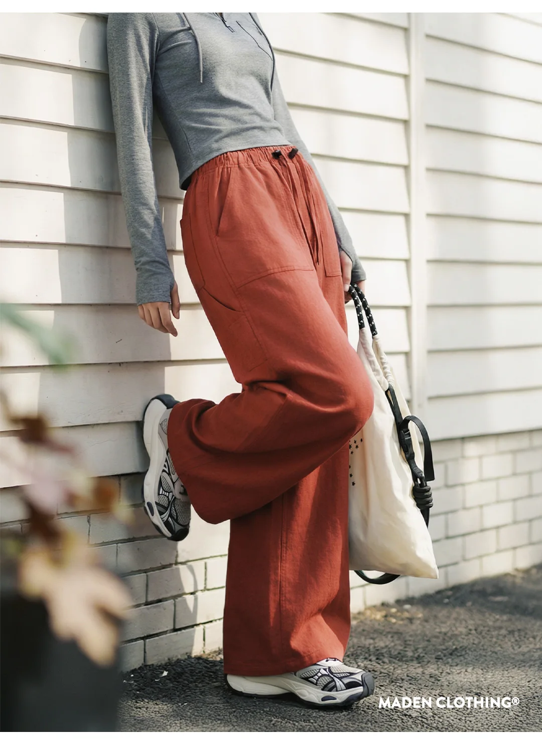Maden Women's Cargo Pants Lightweight Cotton Elastic Waist Wide Leg Loose Straight Utility Pocket Casual Trousers