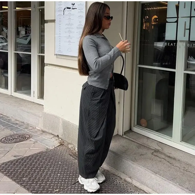 Chic Two Buttons Striped Pleated Trousers Women Loose Pockets Wide Leg Pants Female 2026 Spring Lady Commute All-match Pant New