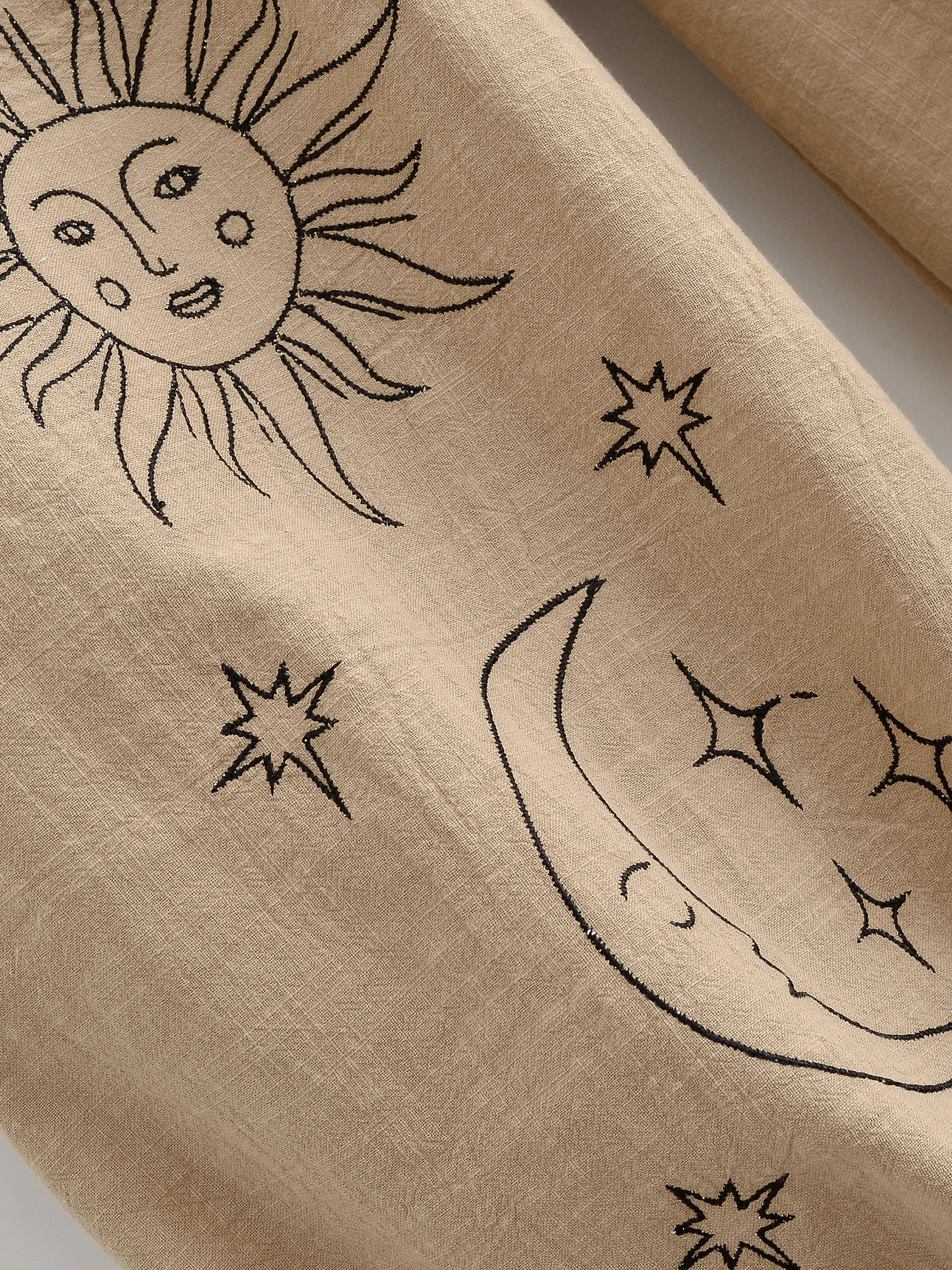 Vintage Chic 2025 Autumn Fashion Sun Moon Embroidery Linen Cotton Baggy Pants Women Bloomers Side Pockets Loose Yoga Trousers