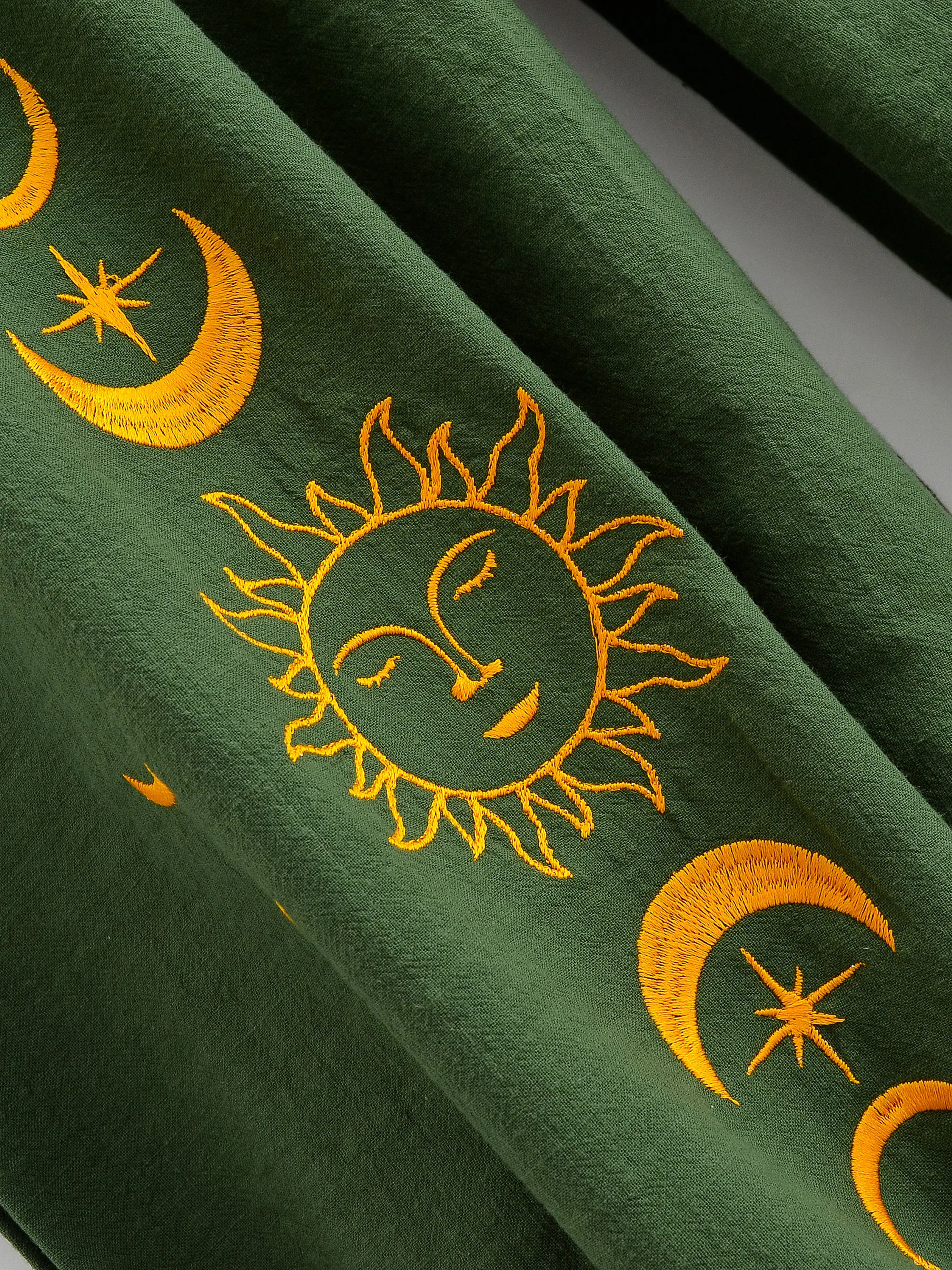Vintage Chic 2025 Autumn Fashion Sun Moon Embroidery Linen Cotton Baggy Pants Women Bloomers Side Pockets Loose Yoga Trousers