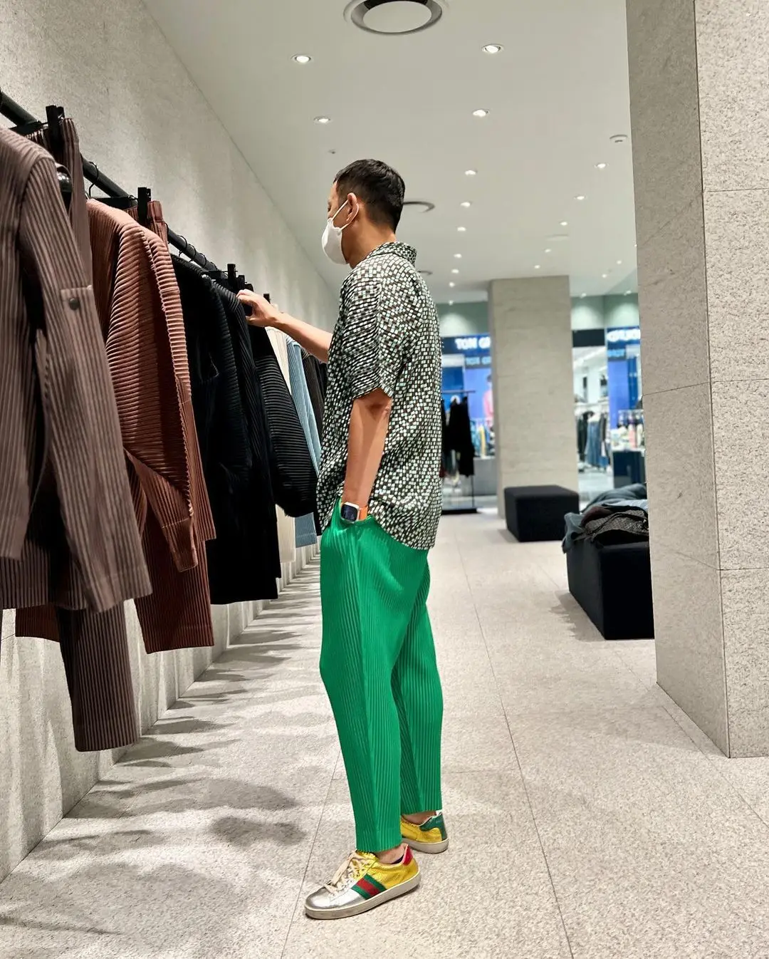 Pleats Original Pleated Pants Men's 2024 Summer Casual Drape Tapered Nine-minute Pants Drawstring Radish Small Leg Casual Pants