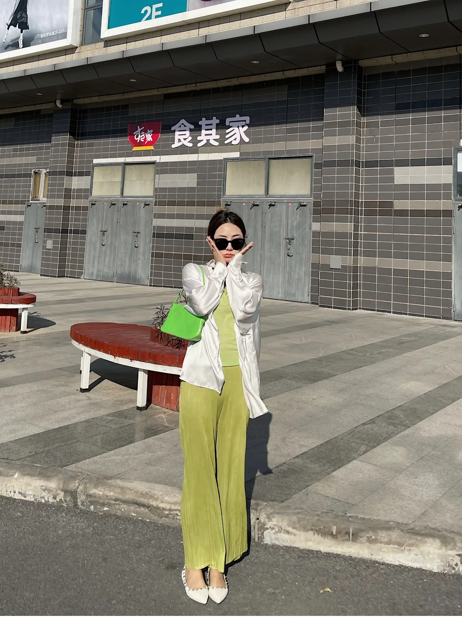 YUDX Pleated Women's Straight Pants Pleated Wide Leg Pants High Waist Draped Casual Pants 2024 Summer New