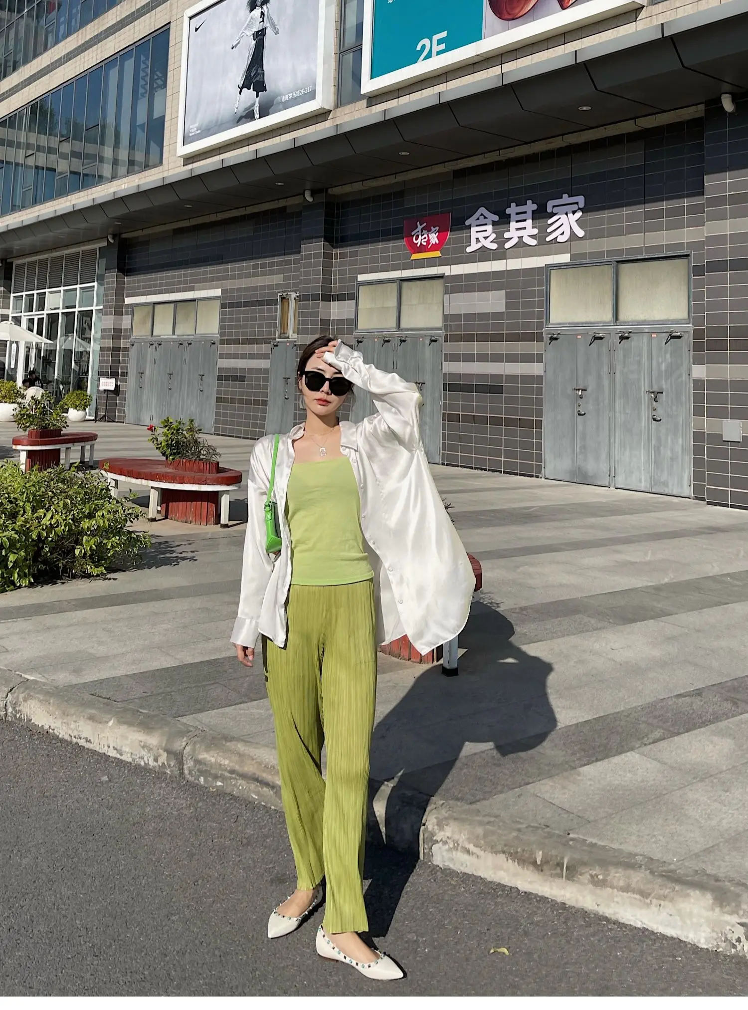 YUDX Pleated Women's Straight Pants Pleated Wide Leg Pants High Waist Draped Casual Pants 2024 Summer New