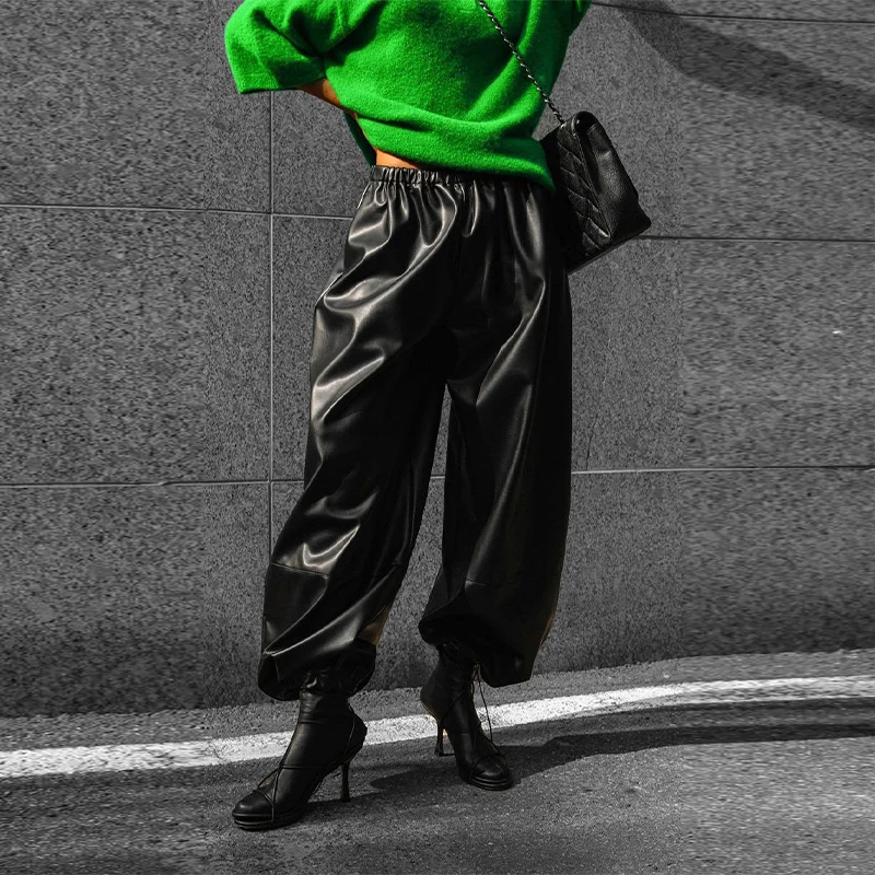 Fashion Women's Pants Middle Elastic Waist Lantern Loose Leather Solid Female Tousers 1015 Autumn Chic High Street Lady Outwears