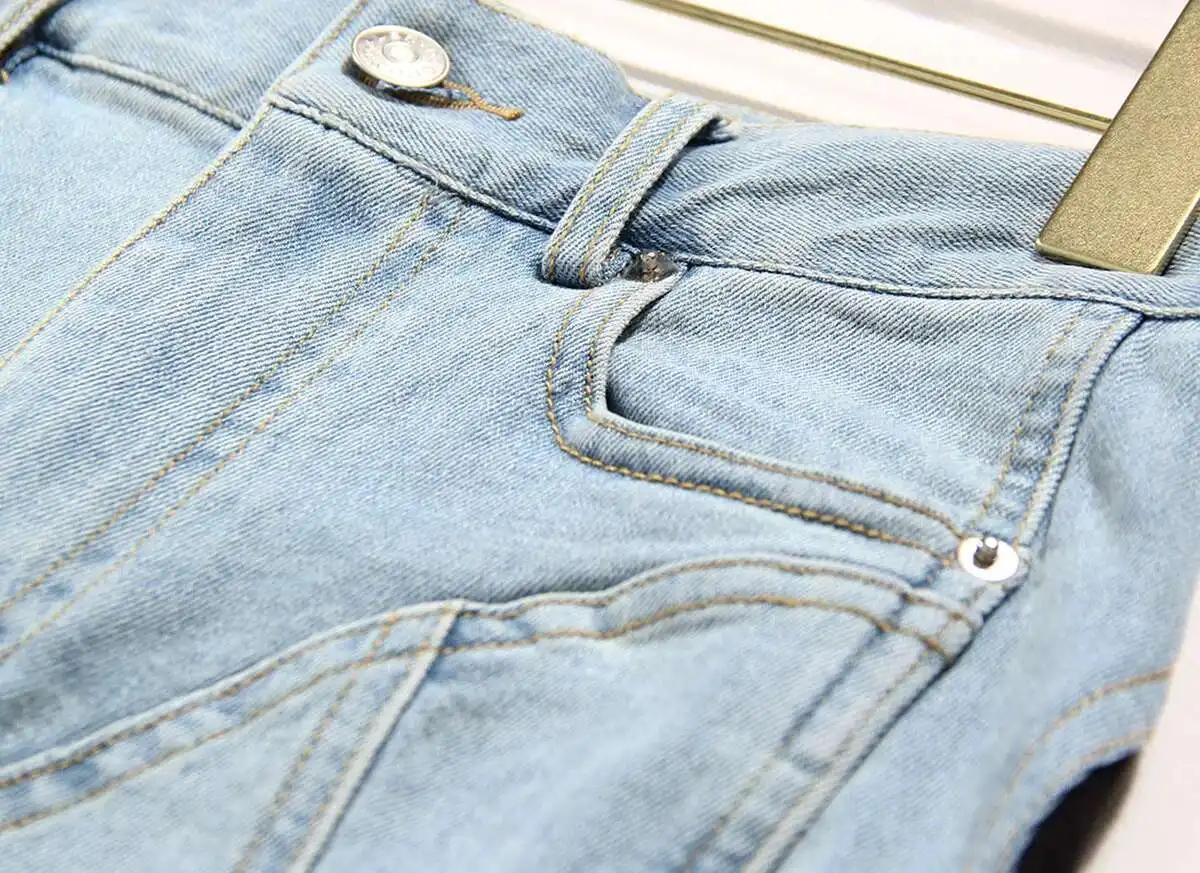 DEAT Fashion Women's Jeans New High Waist Slim Contract Color Patchwork Denim Pencil Pants Female Streetwear Autumn 2025 WT052