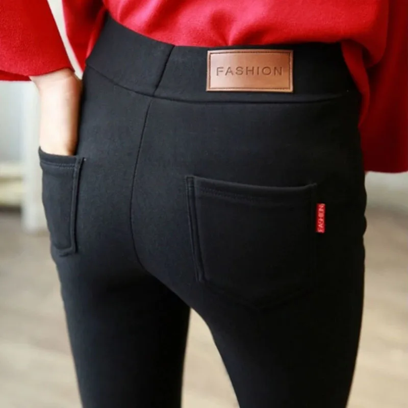 2025 New Autumn Black Pencil Pants Women Korean Style Tight Stretch Office Lady Denim Pants Elegant Comfy Ankle Length Jeans