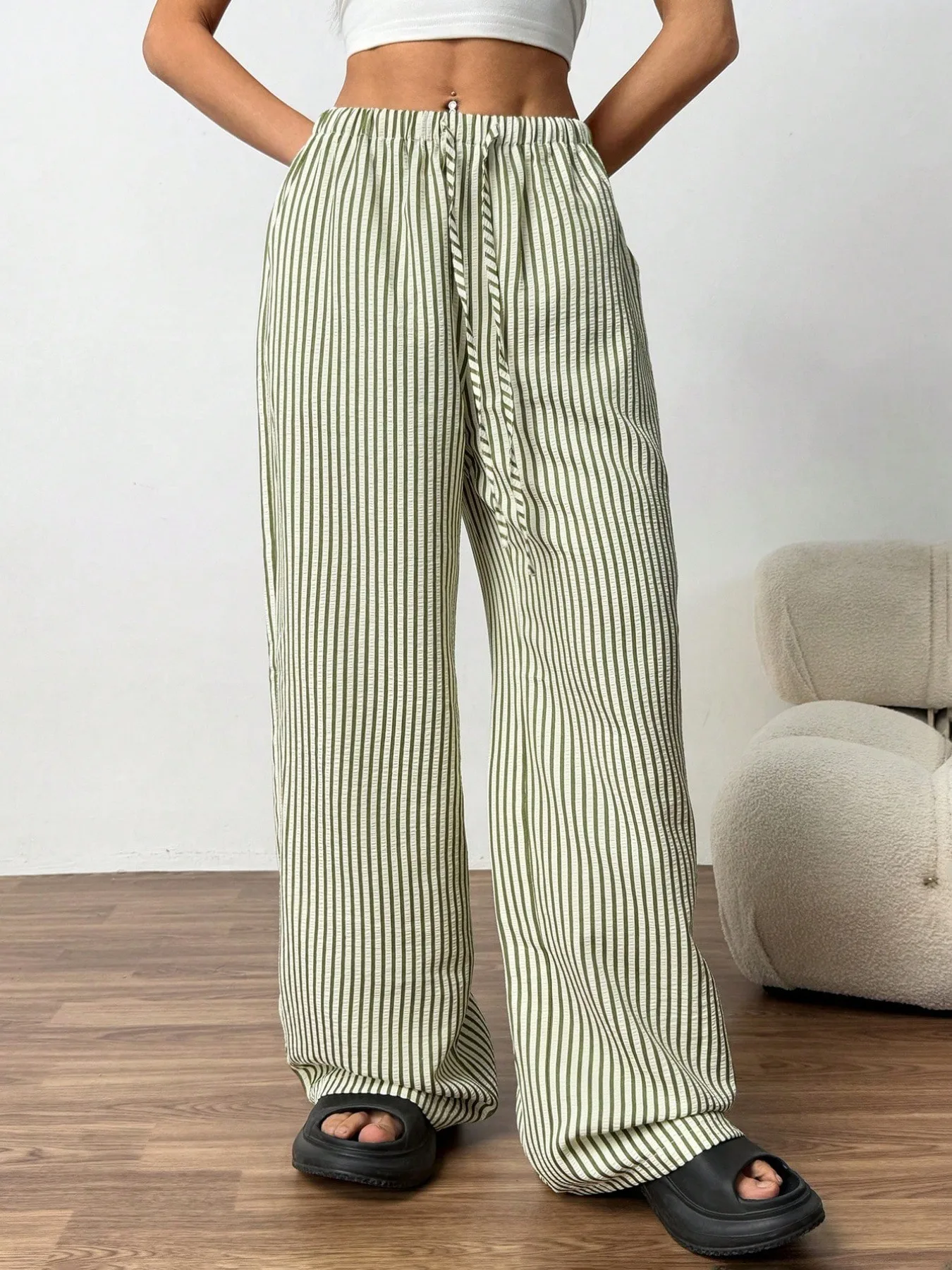 2025 Autumn New Cross border Women's Fashion Loose Striped Drawstring Elastic Waist and Floor Pants from Europe and America