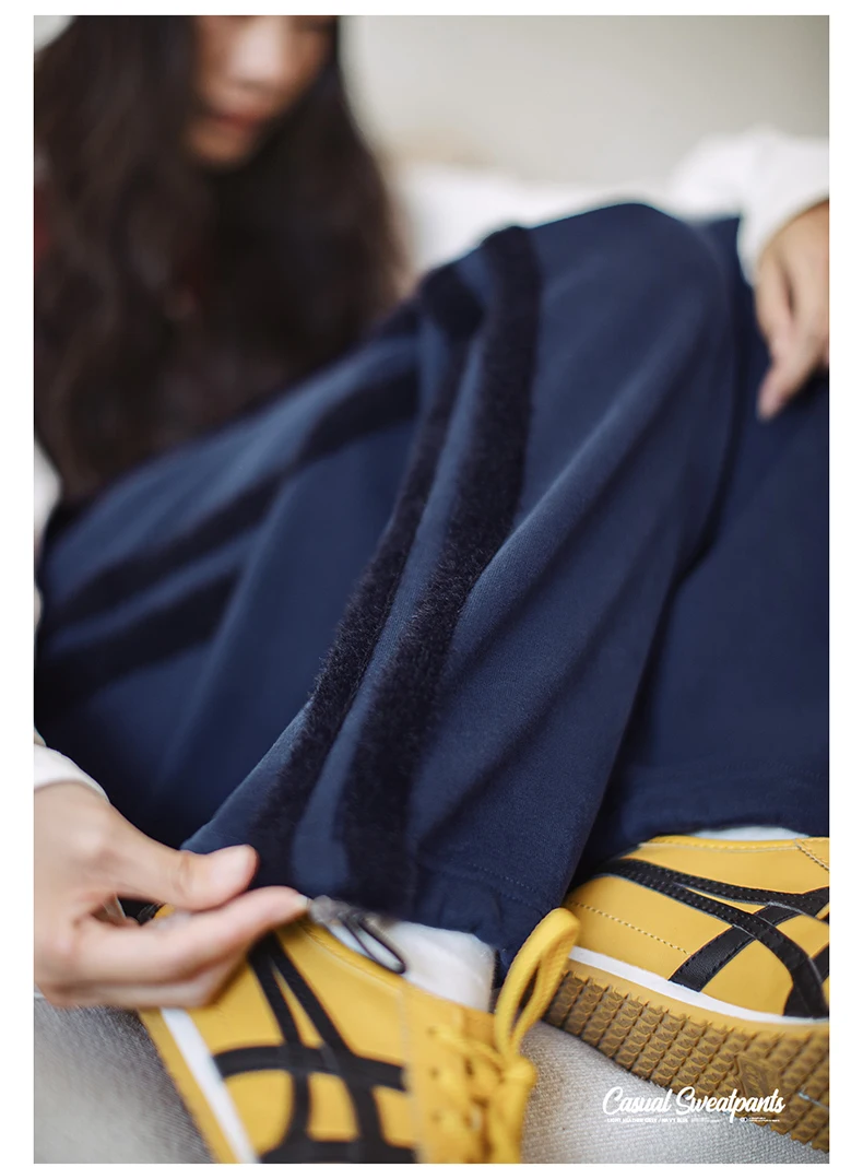 Maden Casual Loose Fleece-lined Sweatpants with Double-bar Striped Design Trousers for Women's Autumn and Winter Sports Pants