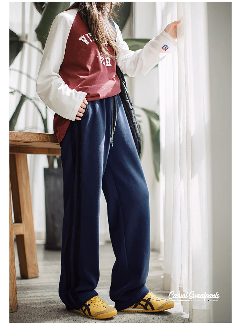 Maden Casual Loose Fleece-lined Sweatpants with Double-bar Striped Design Trousers for Women's Autumn and Winter Sports Pants