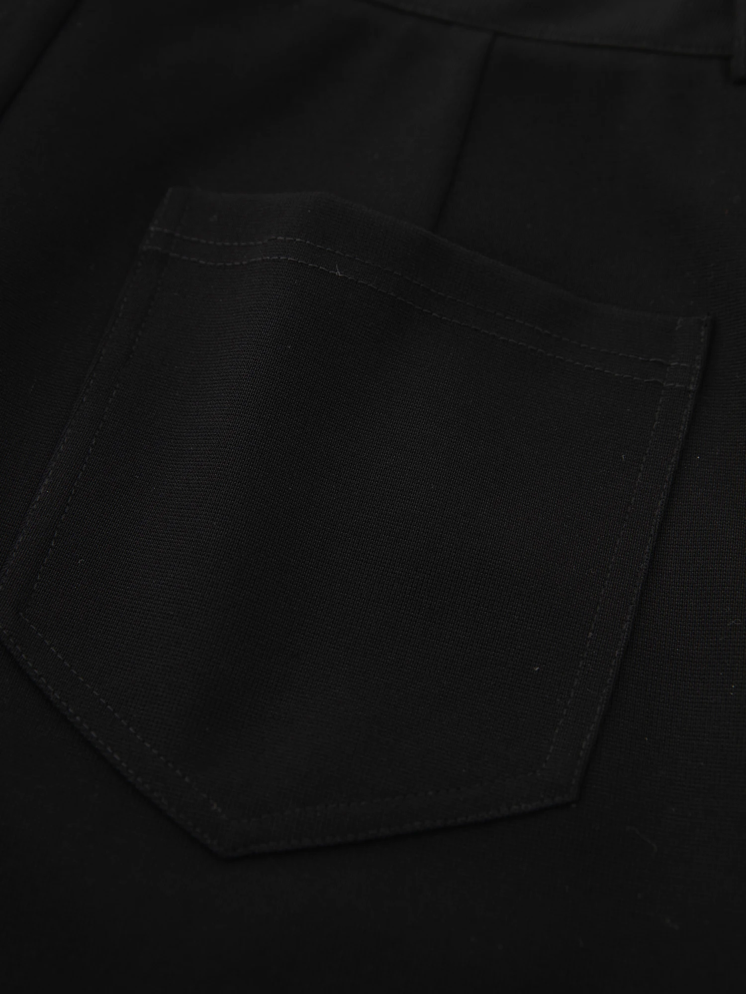 ZIQIAO Petite Women's Modern Black High-Waisted Flared Tros 2026 Spring New Arrival: Floor-Length Slightly Flared Casual Pants