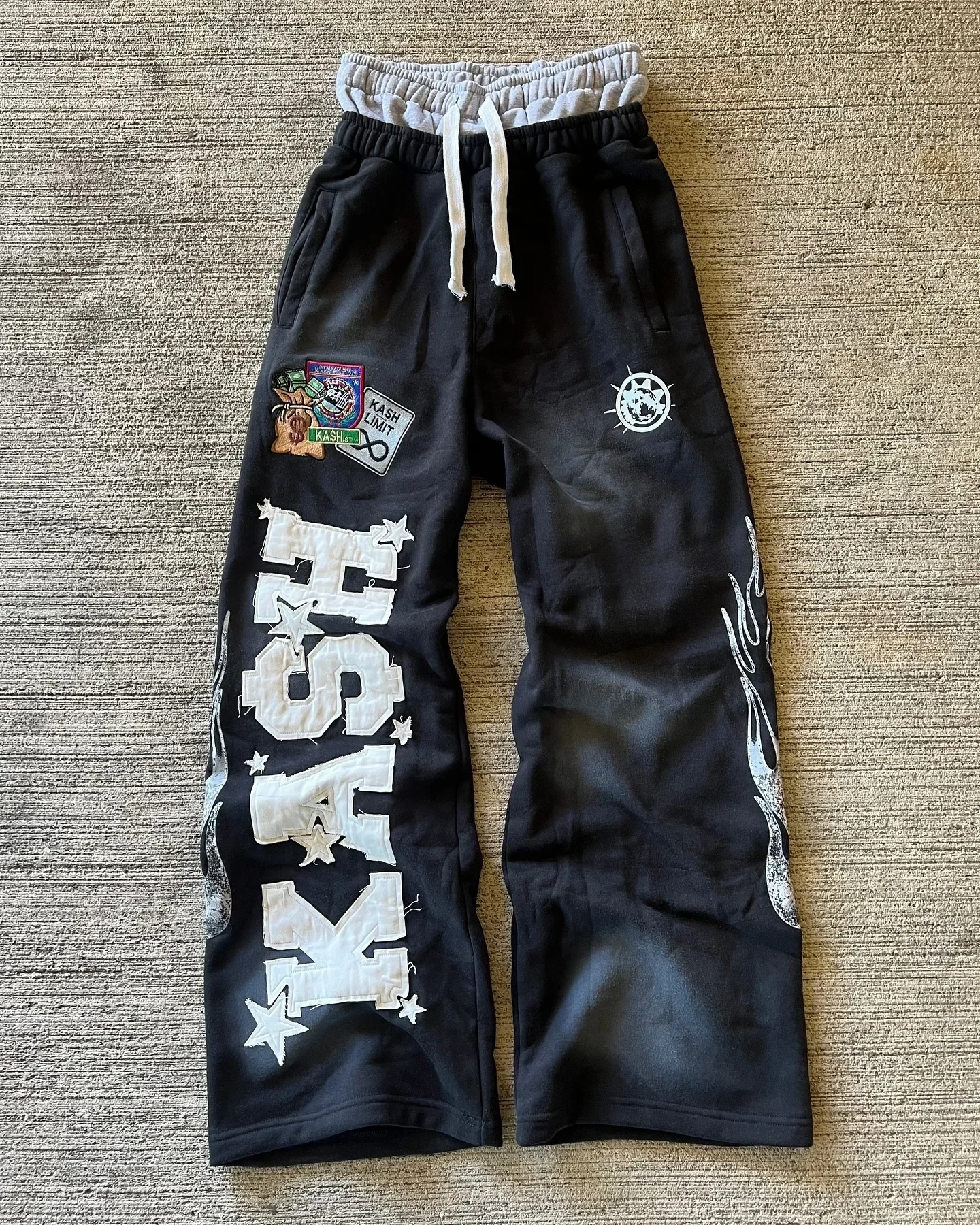 Streetwear American Flag Graphic Joggers Women Men Gray Oversized Wide Leg Sweatpants Patriotic Print Distressed Wash Y2K Style