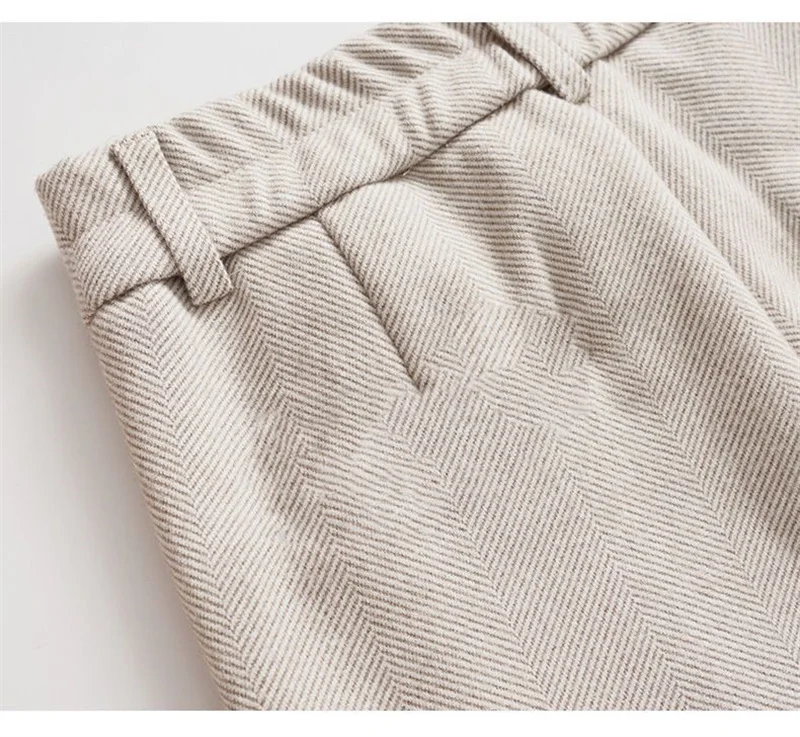 Autumn Women's Woolen Pants 2026 New High Waist Elastic Velvet Thicke Casual Harem Pants Winter Outer Wear Warm Women Trousers