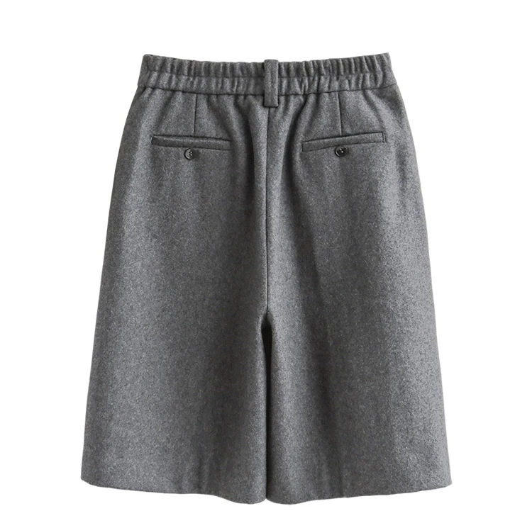 MiuKoMiYa Woolen Straight Shorts For Women Thick Warm Office Wear Ladies Black Wool Bermuda Shorts Women Winter Cropped Pants