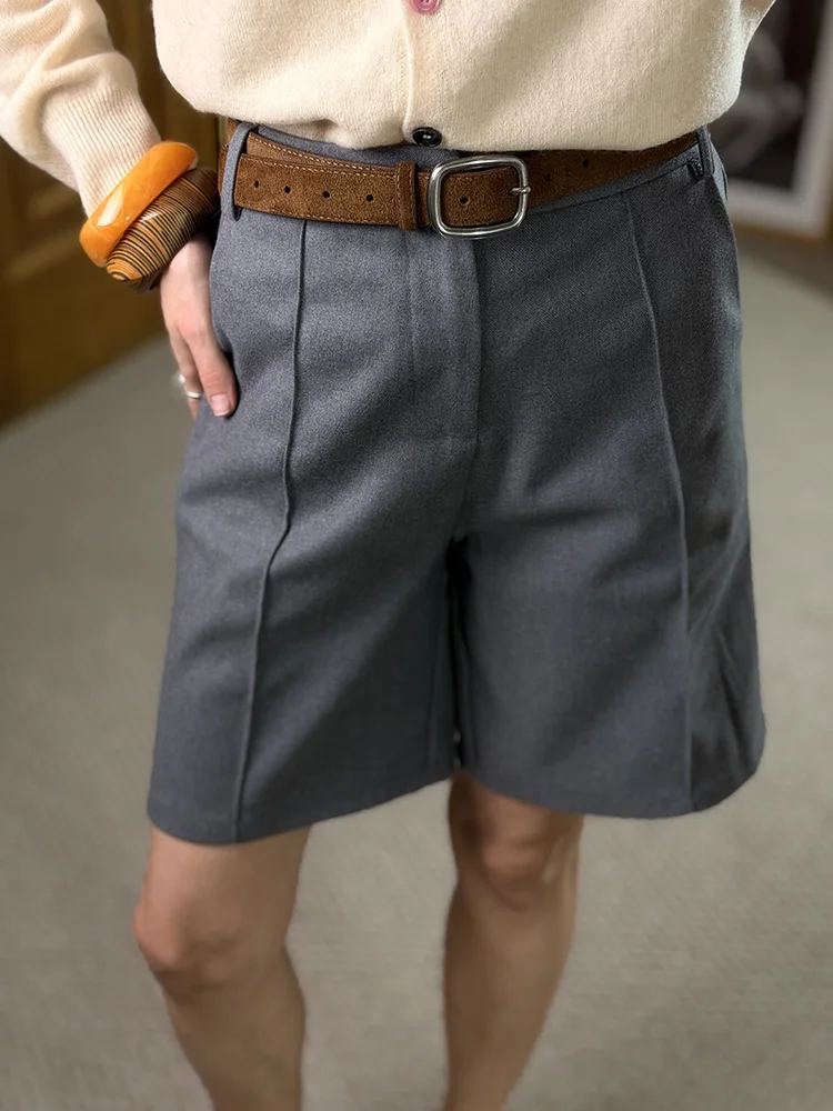 MiuKoMiYa Woolen Straight Shorts For Women Thick Warm Office Wear Ladies Black Wool Bermuda Shorts Women Winter Cropped Pants