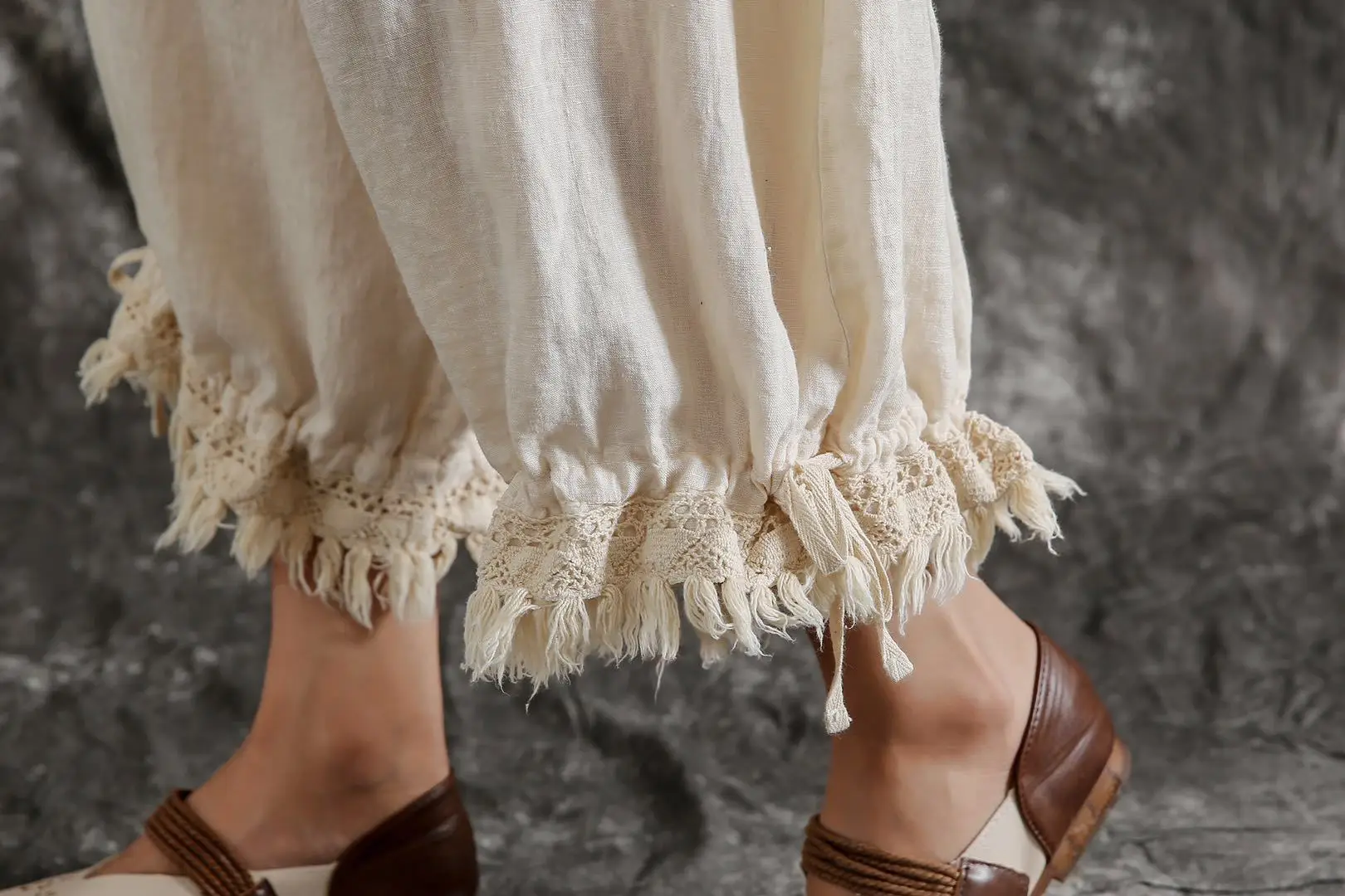 Johnature New Casual Vintage Cotton Linen Ankle-length Harem Pants Summer Solid Color Tassel Pockets Women Pants