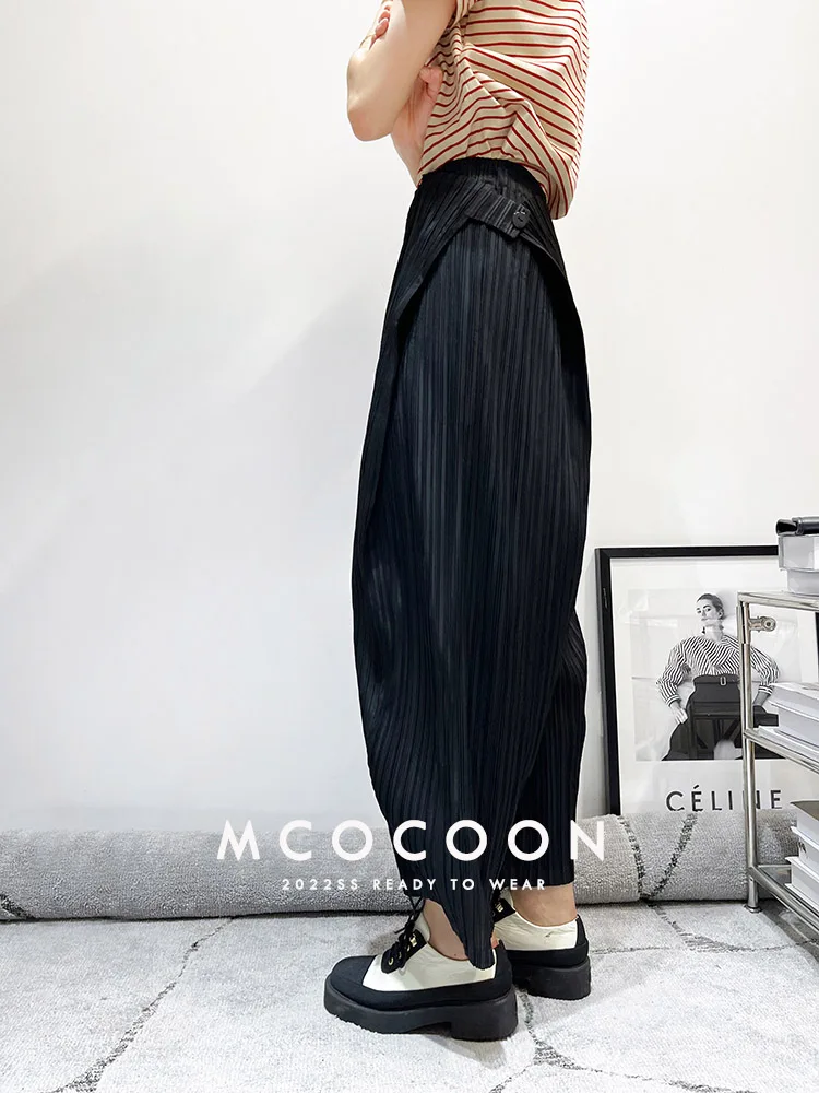 Miyake Pleated Waist Button Straight Pants Women New Korean Style Loose Casual Elegant Elastic Waist Trousers