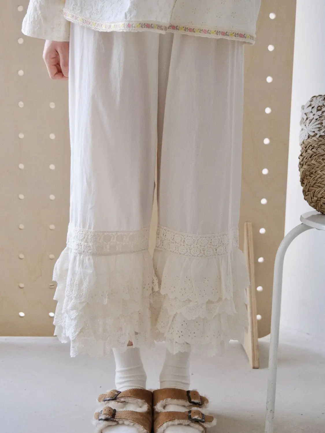 Sweet Girls Large Size Vintage Lace Ruffle Wide Leg Pants for Women - Boho Floral Embroidery Tiered Hem Trousers Comfortable