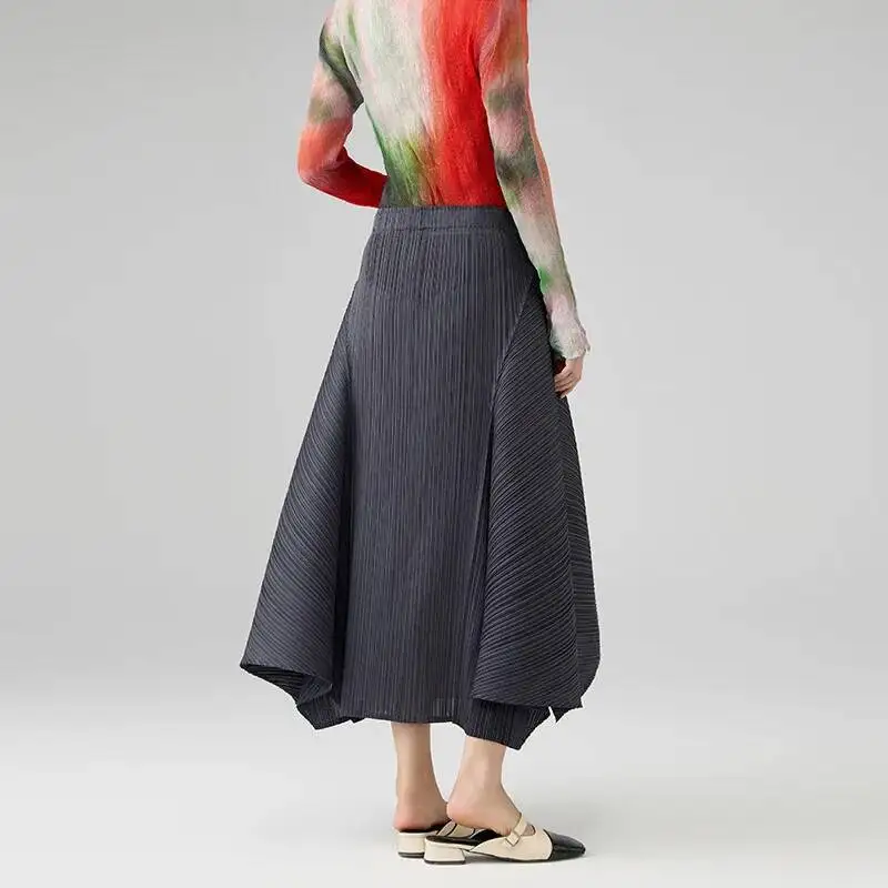 LANMREM 2025 New Irregular Splicing Solid Color Pleated Half Skirt Fashionable Slimming Elastic High Waist A-line Skirts 2DB2852