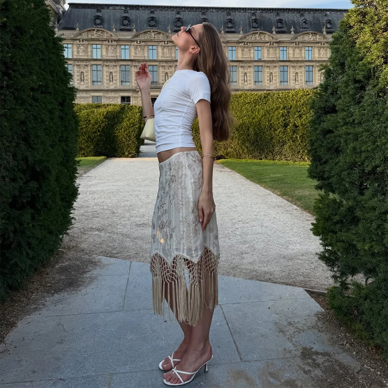 Eleganttassel Embroidered Hem Skirts Women Fashion Mesh Hollow Out Short Kilts 20265 Chic Summer New Female Beach Holiday Skirt