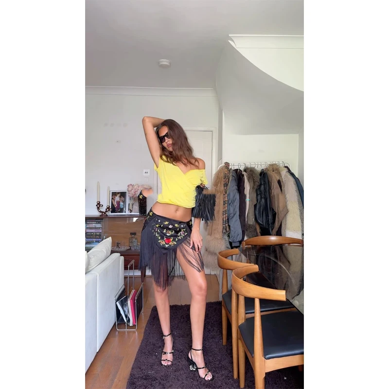 Eleganttassel Embroidered Hem Skirts Women Fashion Mesh Hollow Out Short Kilts 20265 Chic Summer New Female Beach Holiday Skirt
