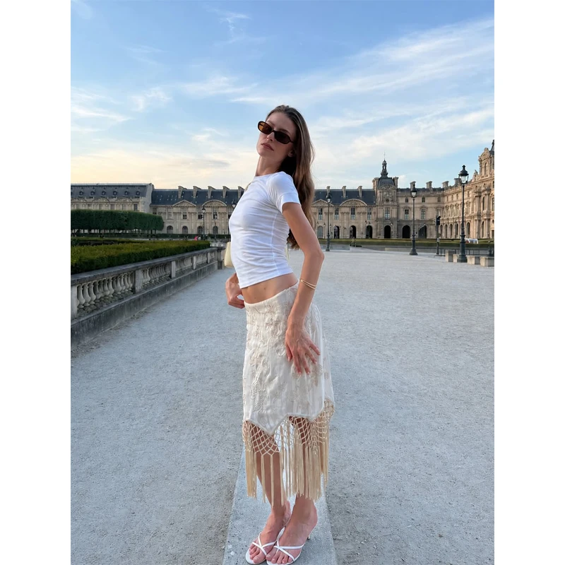 Eleganttassel Embroidered Hem Skirts Women Fashion Mesh Hollow Out Short Kilts 20265 Chic Summer New Female Beach Holiday Skirt