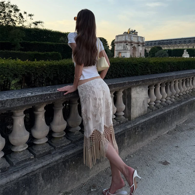 Eleganttassel Embroidered Hem Skirts Women Fashion Mesh Hollow Out Short Kilts 20265 Chic Summer New Female Beach Holiday Skirt