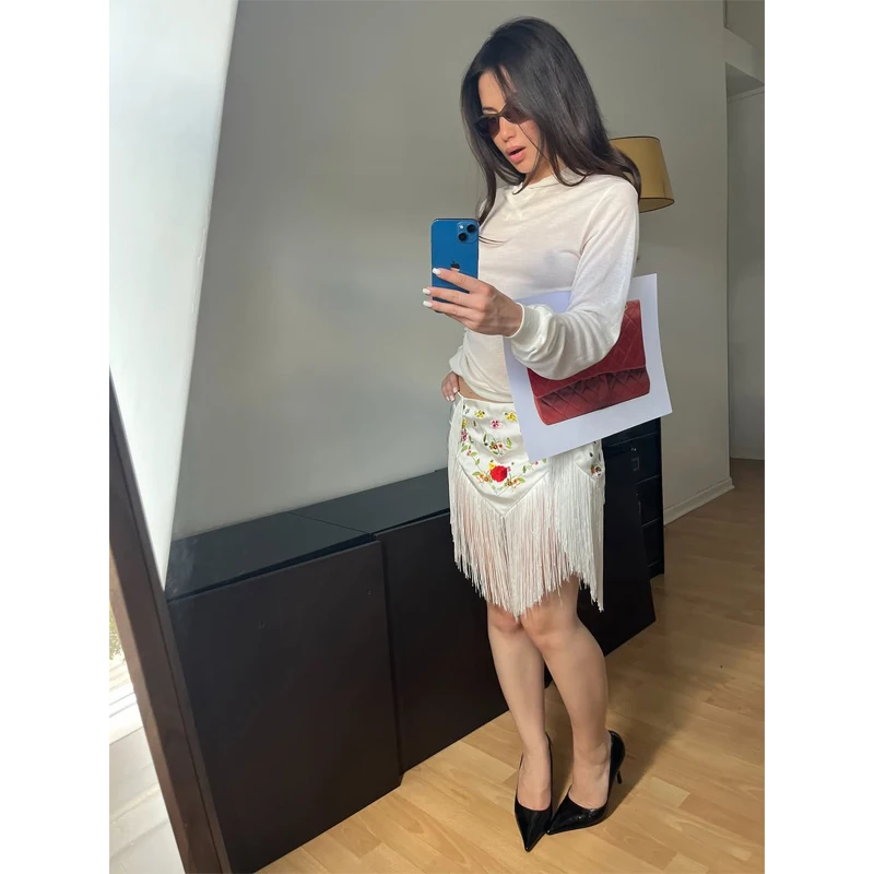 Eleganttassel Embroidered Hem Skirts Women Fashion Mesh Hollow Out Short Kilts 20265 Chic Summer New Female Beach Holiday Skirt