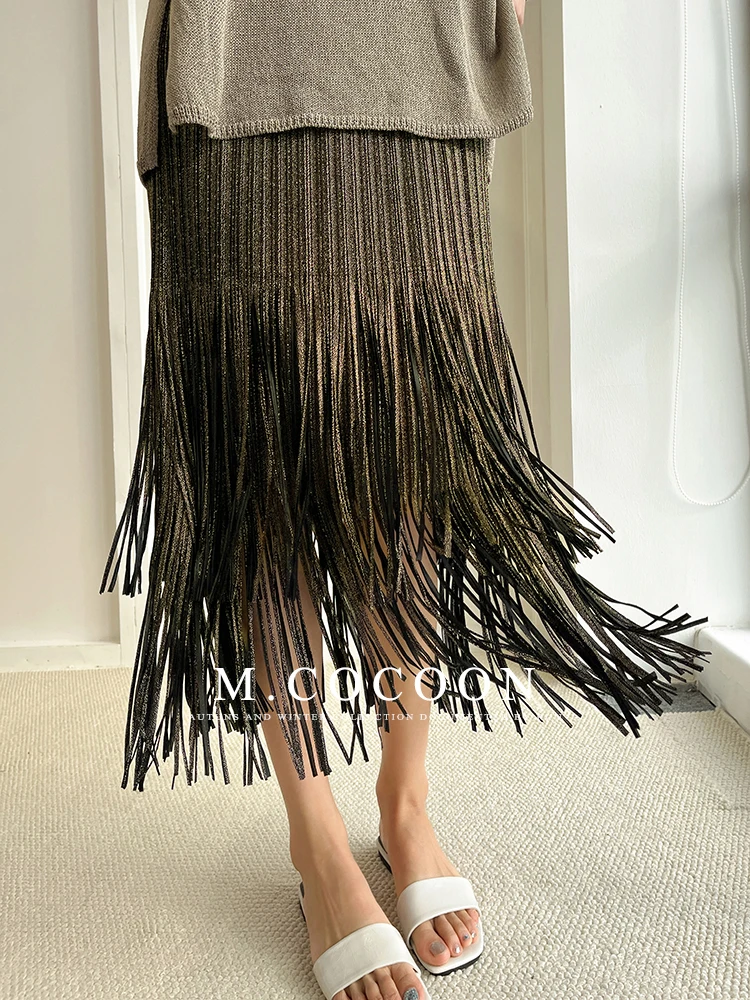 Miyake Pleated 2025 Autumn New Fringed And Gold-embossed Skirt, a Niche, Flowing And Form-fitting Dress
