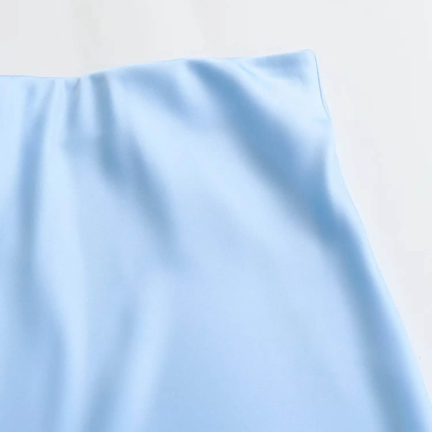 2024 New Women's European And American Style Fashion Silk Satin Texture High Waist Skirt Street Style Elegant Mid-length Skirt