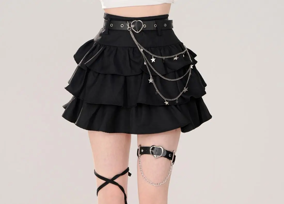 Belt Metal Chain Punk Mini Skirts for Women Summer High Waist Pleated Black Cake Skirt Woman Streetwear A Line Short Skirt Mujer